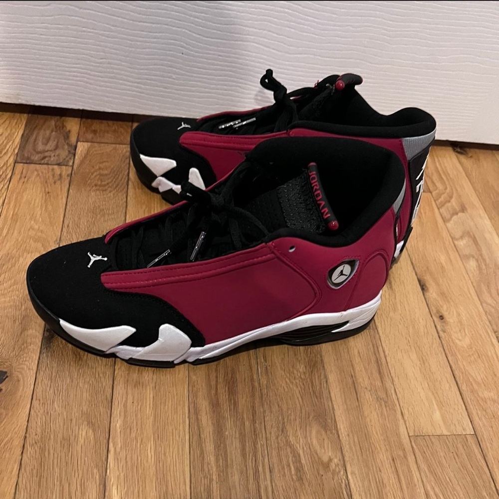 Not In Bad Condition, Just Don’t Like Them Anymor… - image 3